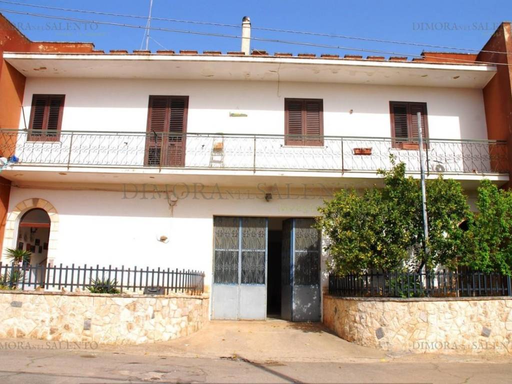 Casa indipendente a Alessano in VIA DEI CADUTI - Foto 2