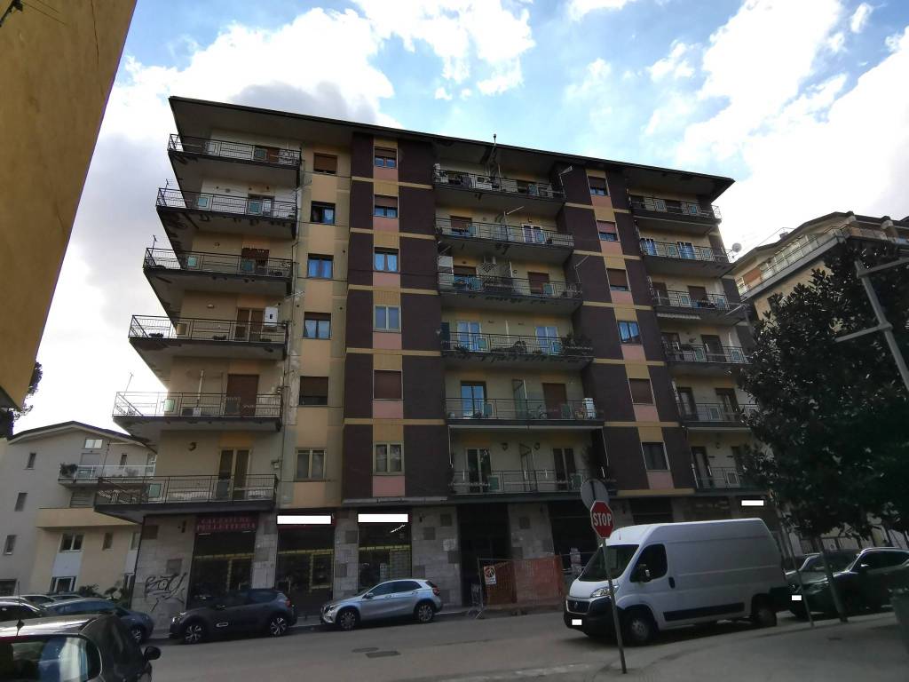 Appartamento a Avellino in Via Salvatore Pescatori - Foto 2