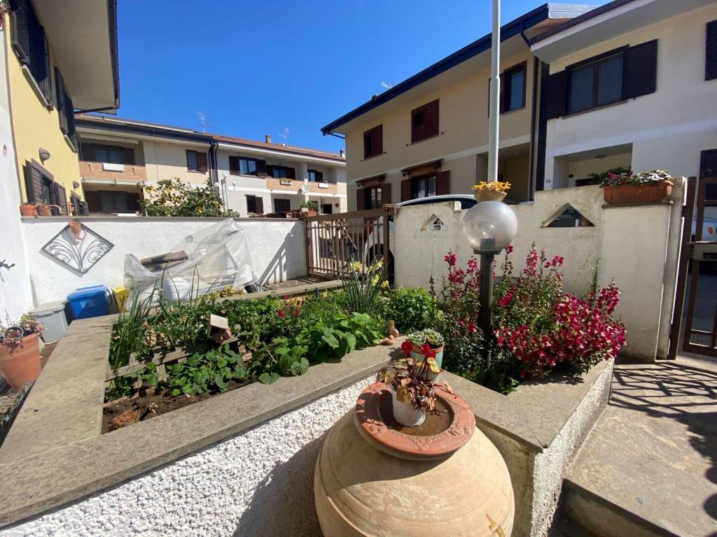 Villetta a schiera a Vibo valentia in Via Pio La Torre, 13 - Foto 2