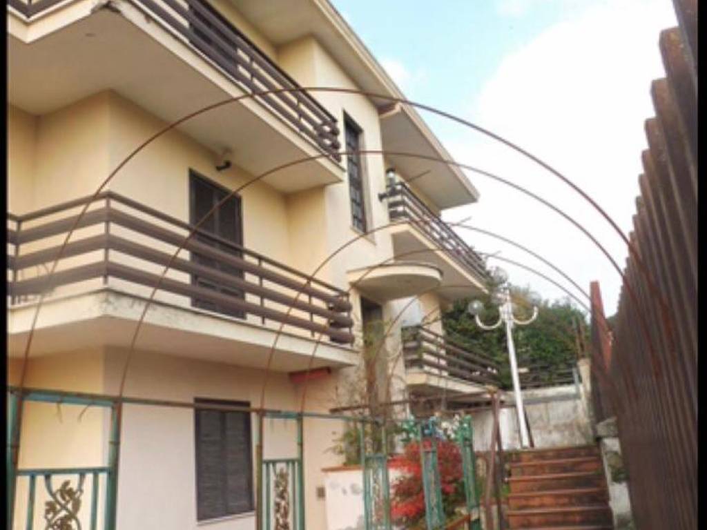 Appartamento a Frosinone in Via Vetiche, 33 - Foto 2