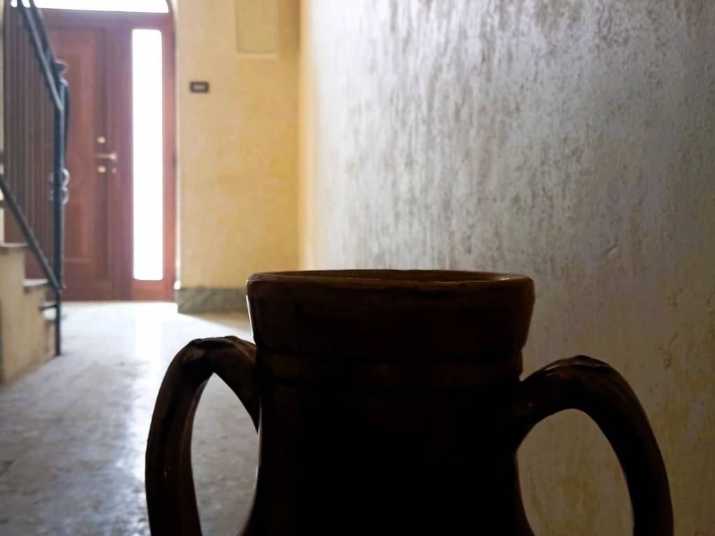 Casa indipendente a Acquaviva delle fonti in Via Giulio Cafaro, 13 - Foto 2