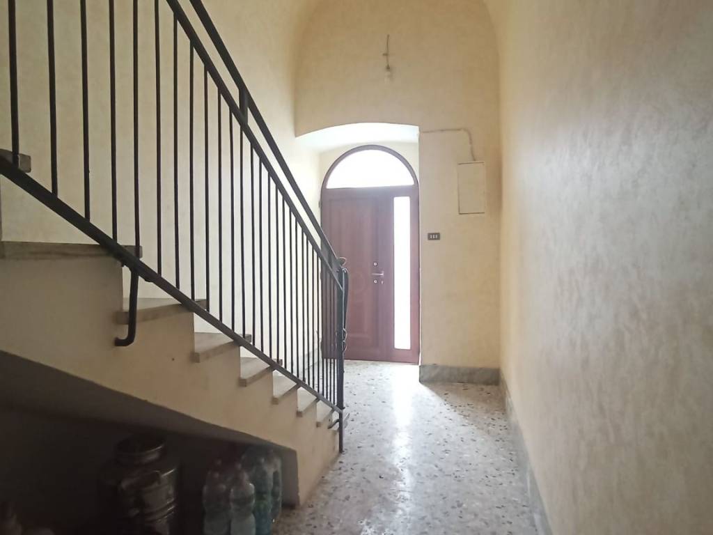 Casa indipendente a Acquaviva delle fonti in Via Giulio Cafaro, 13 - Foto 3