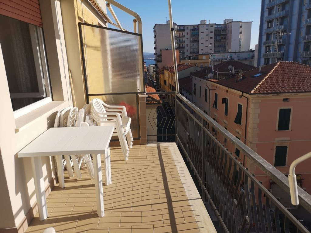 Appartamento a Follonica in Via Giacomelli, 15 - Foto 2