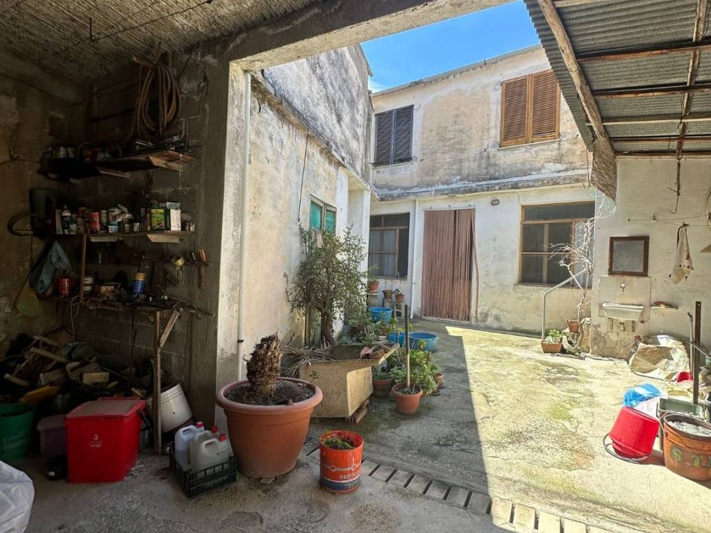 Villa a San vito in Vicolo Azuni Domenico, 1 - Foto 2