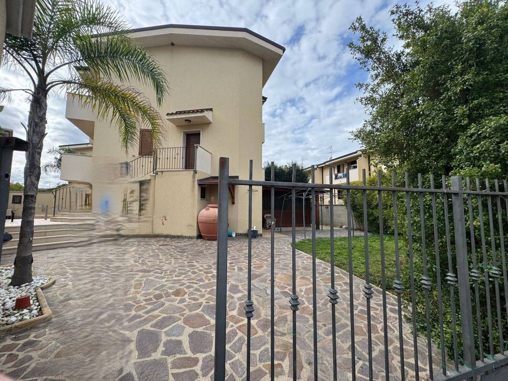 Villetta a schiera a Reggio calabria in Via Mortara Ravagnese - Foto 3