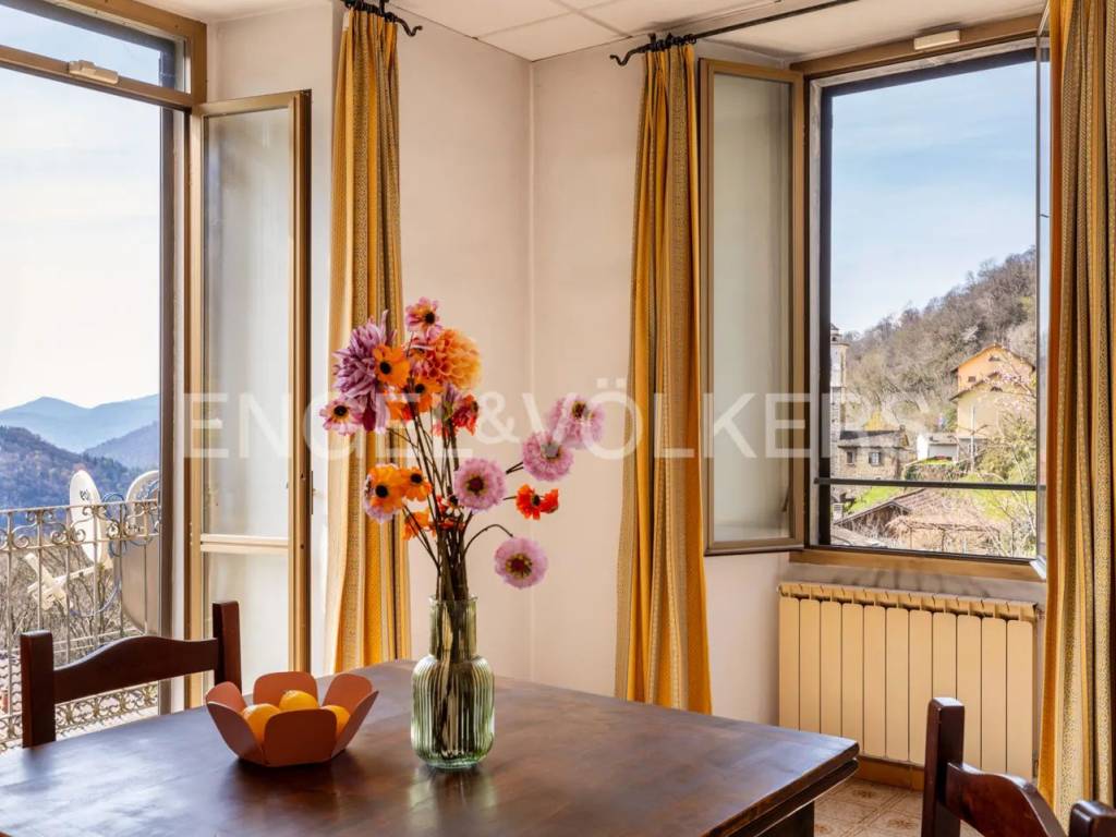 Villa a Caprezzo in Via Guglielmo Marconi, 2 - Foto 4
