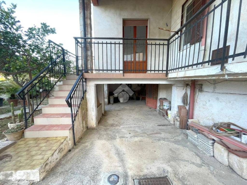 Palazzo / stabile a Valderice in Via Caposcale, 34 - Foto 4