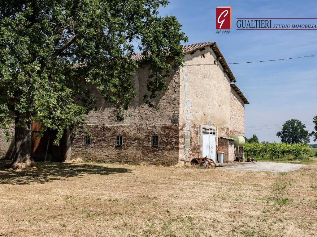 Rustico / casale a Reggio emilia - Foto 2