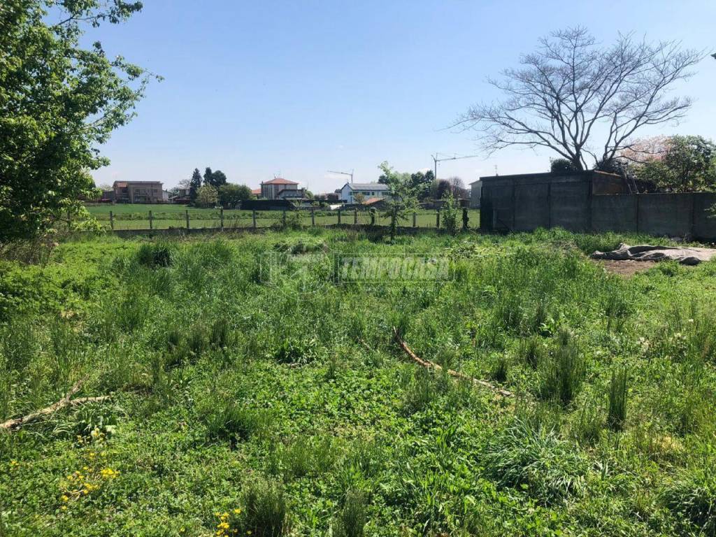 Terreno a Lonate ceppino in Via Meucci 3/b - Foto 4