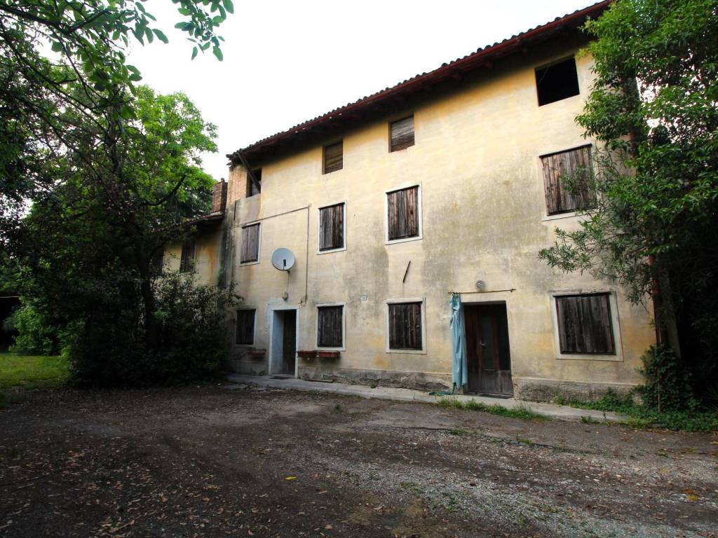Terreno a Gradisca d'isonzo in Via degli Eroi, 28 - Foto 4