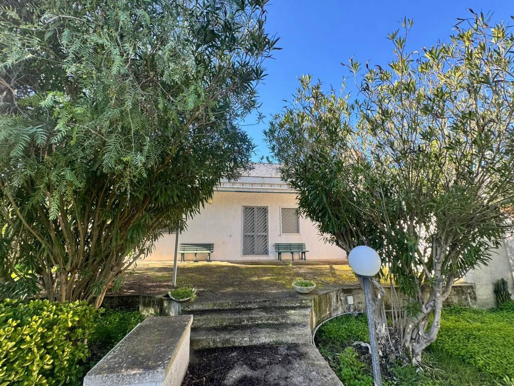 Villa a Pulsano in QUARTA PARALLELA SERRONE, 0 - Foto 3