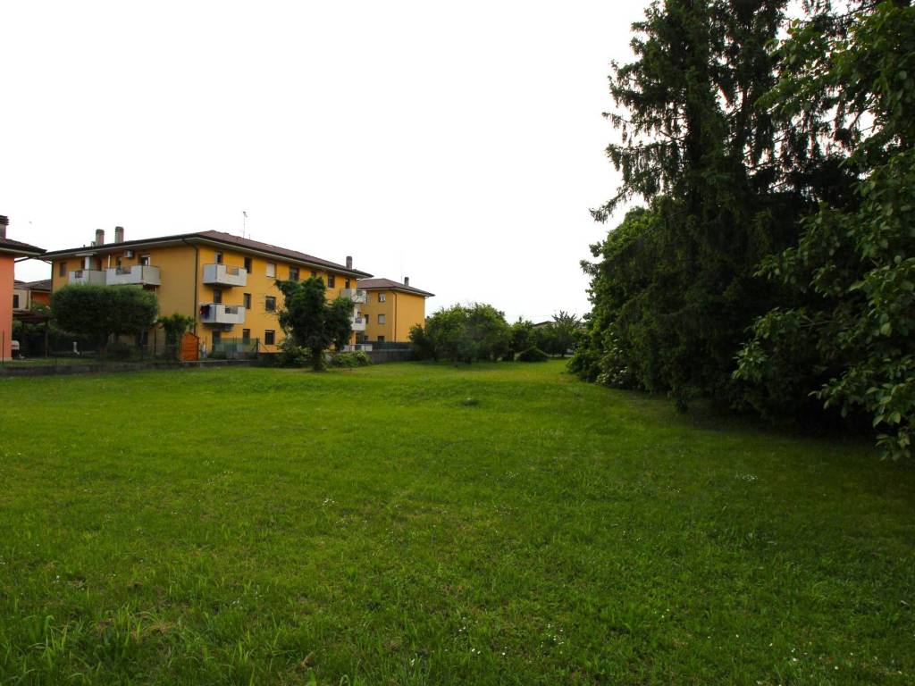 Terreno a Gradisca d'isonzo in Via degli Eroi, 28 - Foto 3