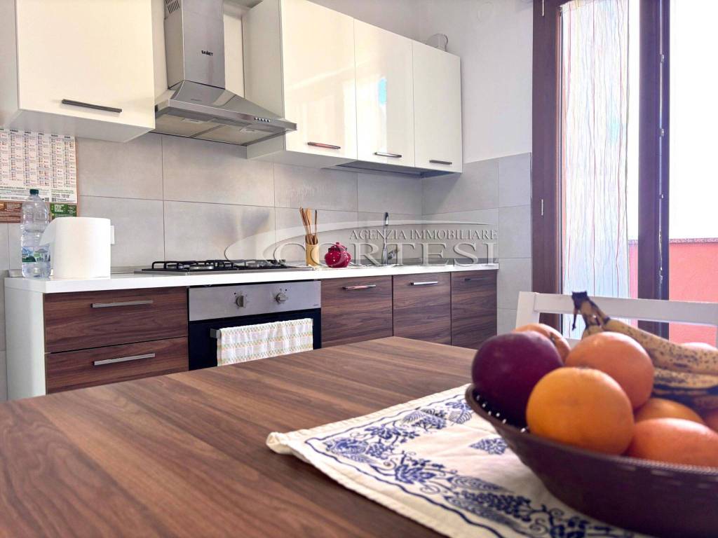 Appartamento a Mondolfo in Via Indipendenza, 1 - Foto 3