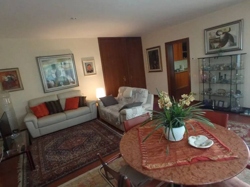 Villa a Selvazzano dentro in Via Santa Rita - Foto 3