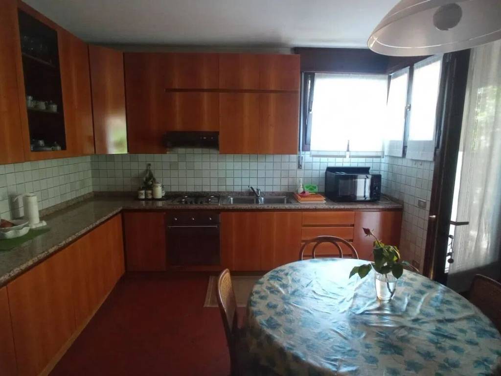 Villa a Selvazzano dentro in Via Santa Rita - Foto 4