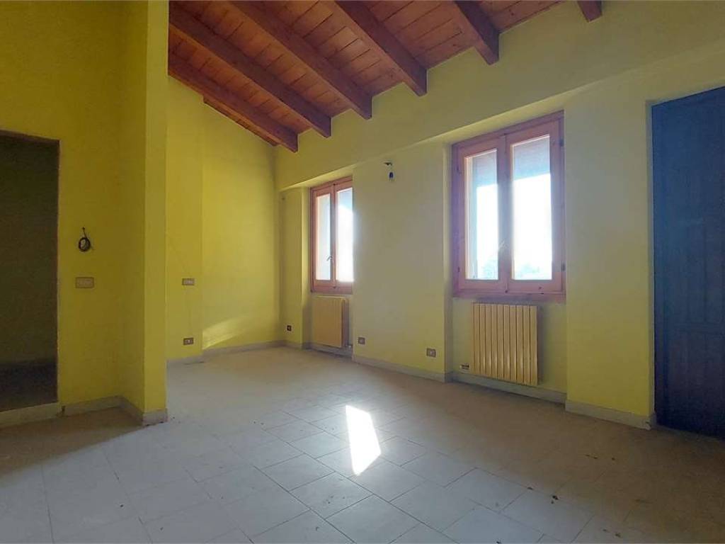 Appartamento a Airuno in Via Postale Vecchia - Foto 2