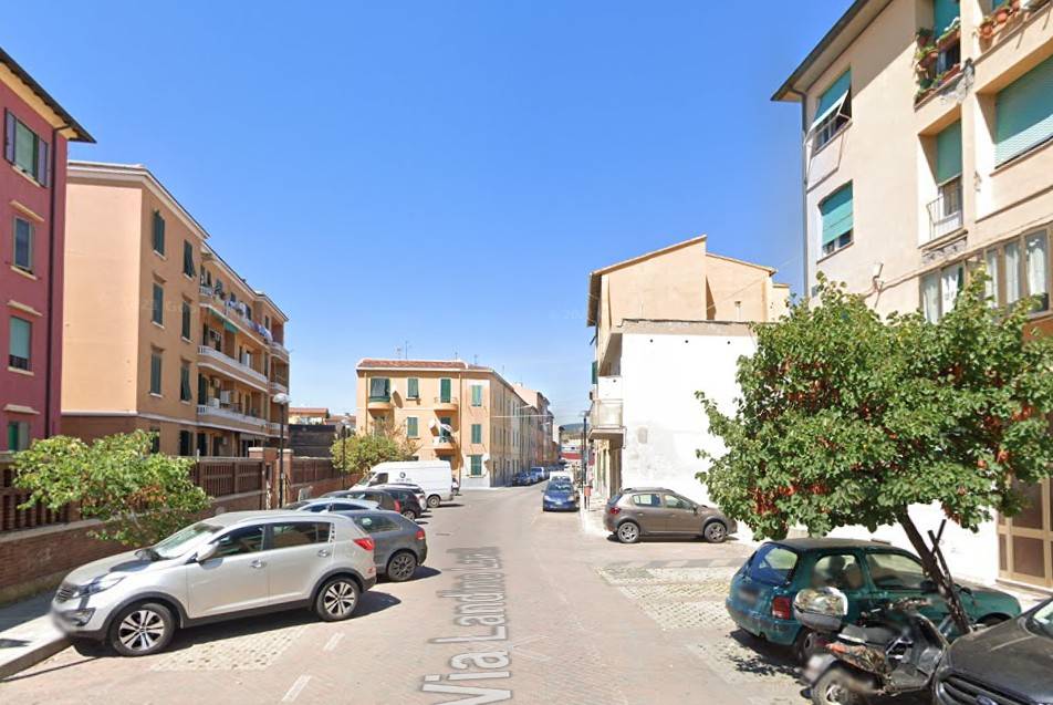 Appartamento a Piombino in Via Landino Landi, 48 - Foto 4
