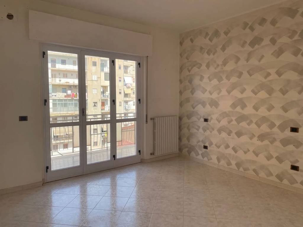 Appartamento a Barletta in Piazza Francesco Conteduca, 25 - Foto 2