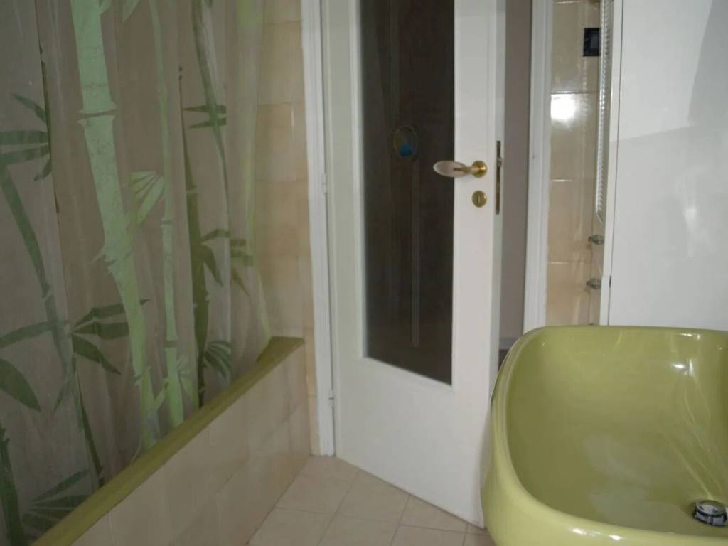 Appartamento a Molfetta in Via Canonico Antonio De Beatis, 1 - Foto 4