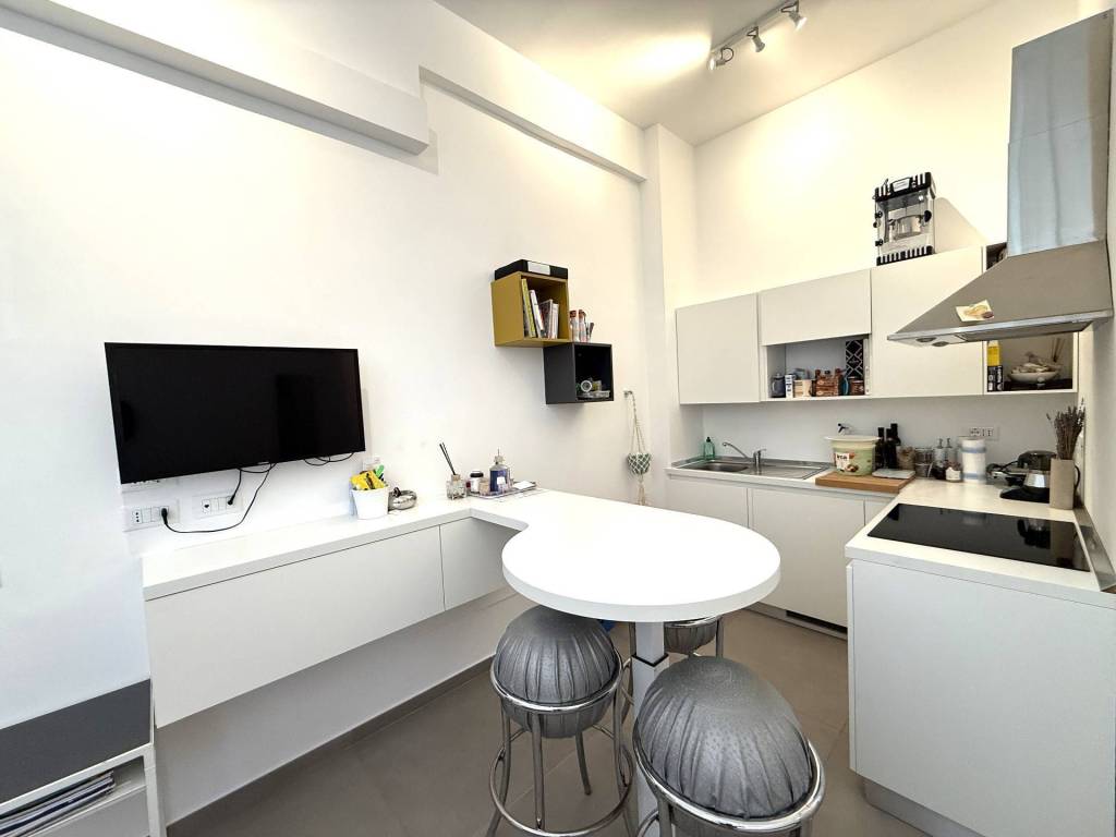 Appartamento a Alba adriatica in Lungomare Guglielmo Marconi, 326 - Foto 2