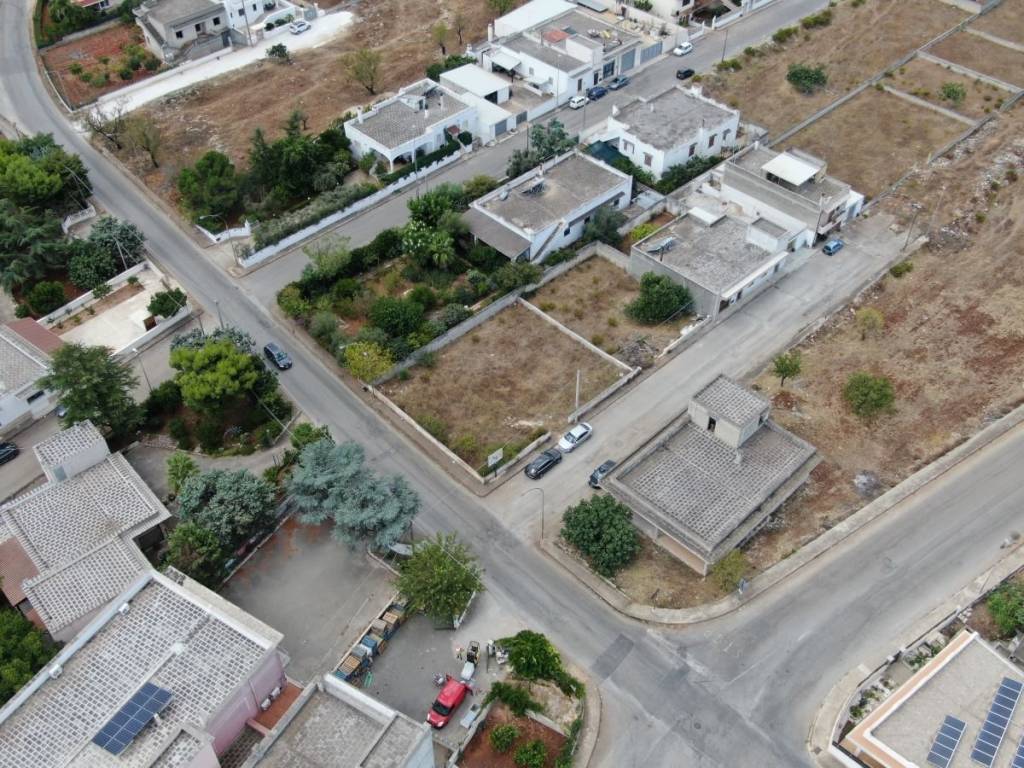 Terreno a Carovigno in Via San Michele, 99 - Foto 3