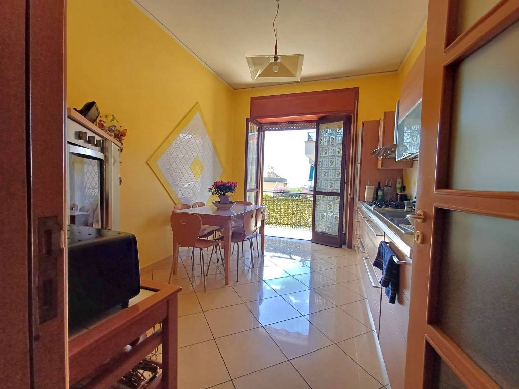 Appartamento a Salerno in Via Alberto Bolognetti, 18 - Foto 3