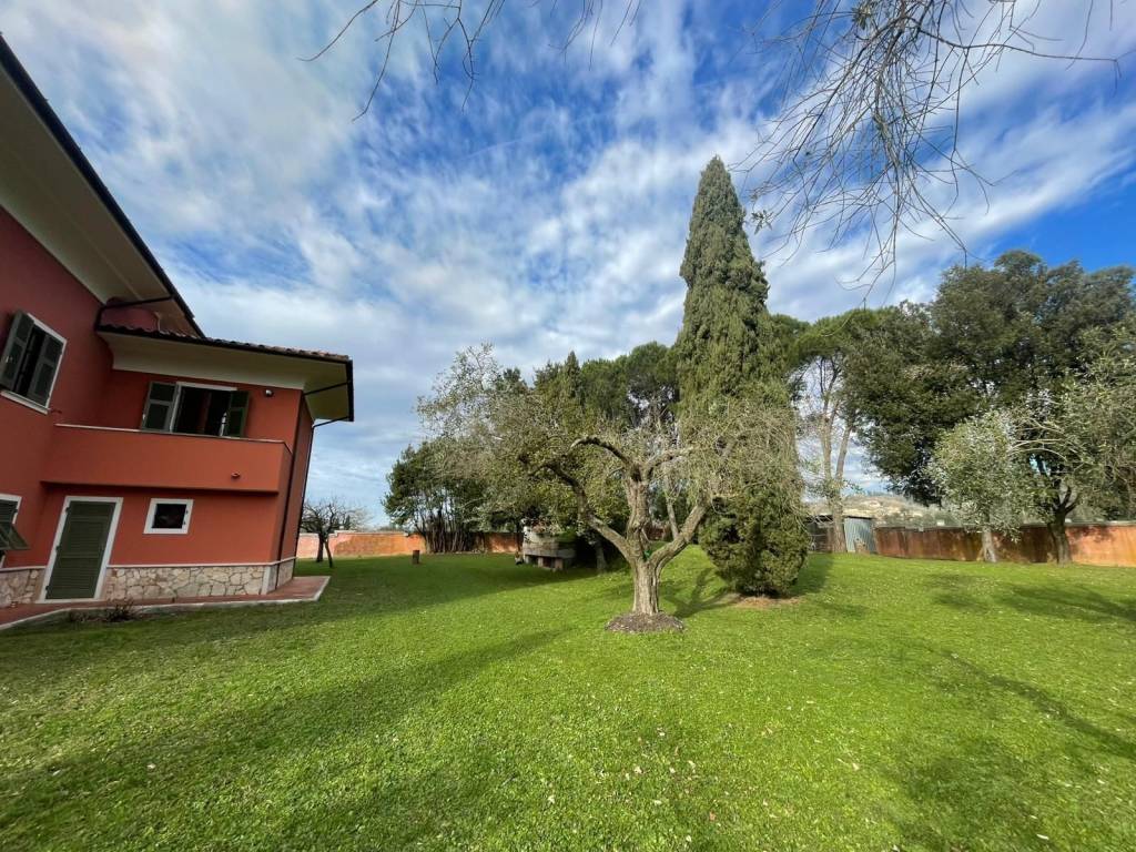 Villa a Castelnuovo magra - Foto 3