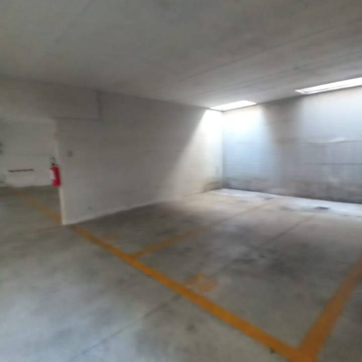 Box / garage a Udine in Piazza Garibaldi, Udine, 33100 - Foto 2