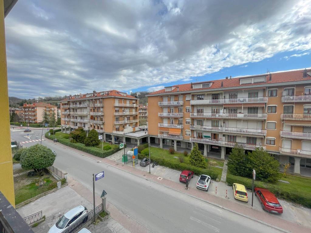 Appartamento a Millesimo in Via Trento e Trieste - Foto 2