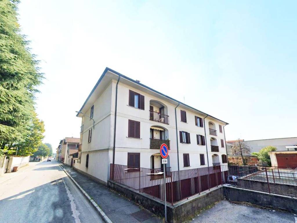 Palazzo / stabile a Gorla minore in via Volta 16 - Foto 2