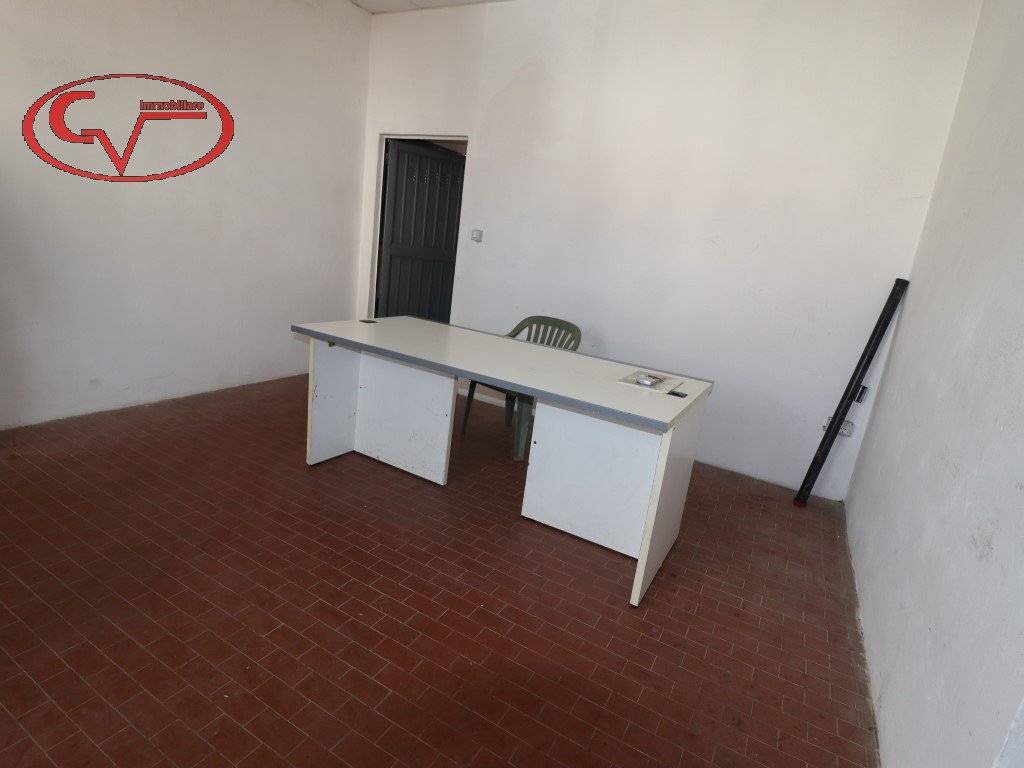Immobile a Montevarchi in Viale Armando Diaz - Foto 3
