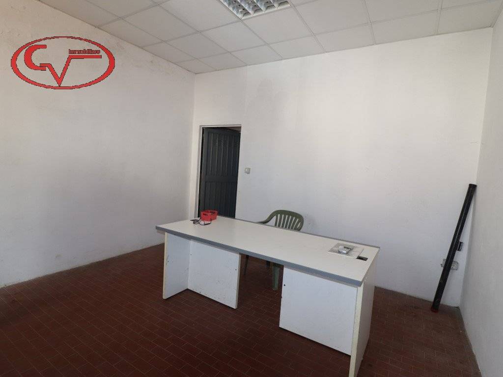 Immobile a Montevarchi in Viale Armando Diaz - Foto 4