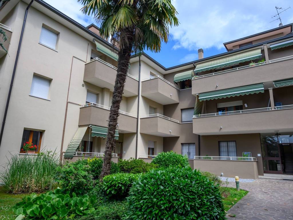 Appartamento a Verderio in Via 2 Giugno, 6 - Foto 3