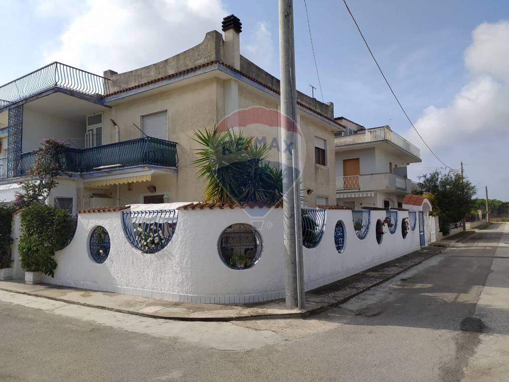 Casa indipendente a Manfredonia in località la Bussola - Foto 2