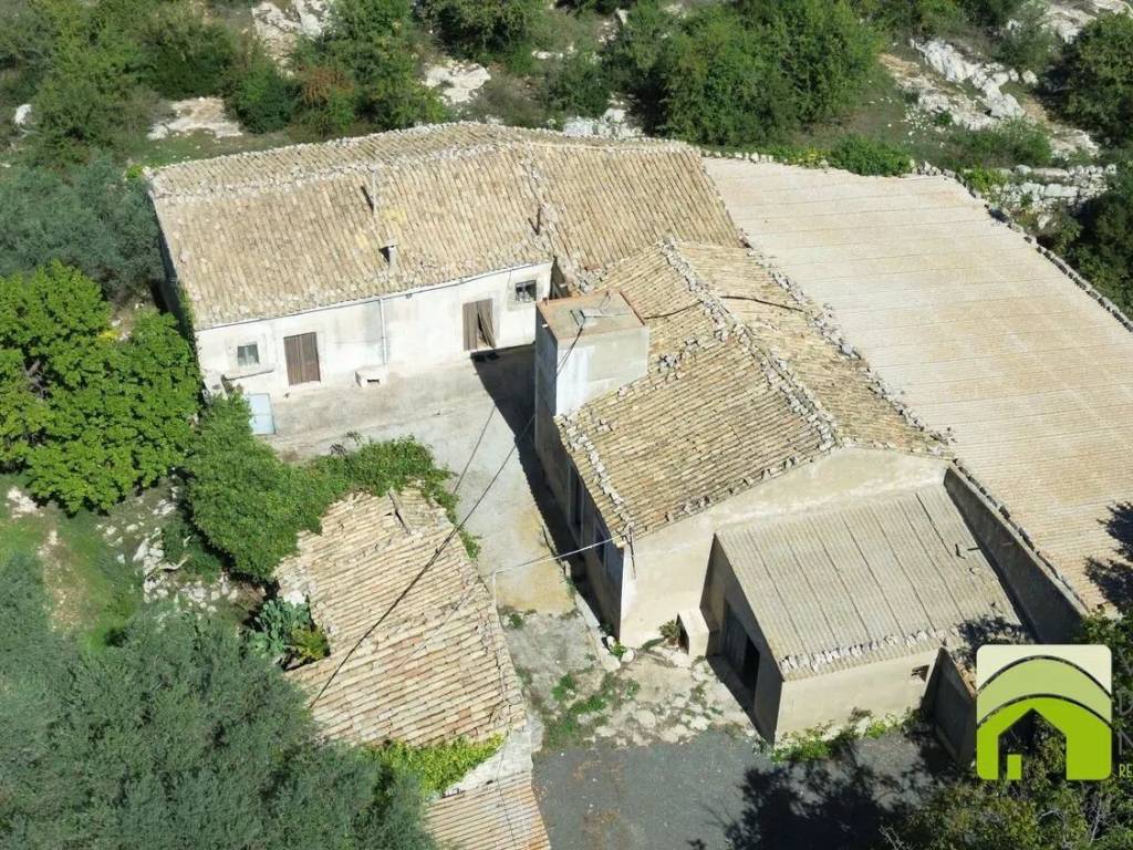 Rustico / casale a Noto in Contrada Mezzogregorio S.N.C. - Foto 3