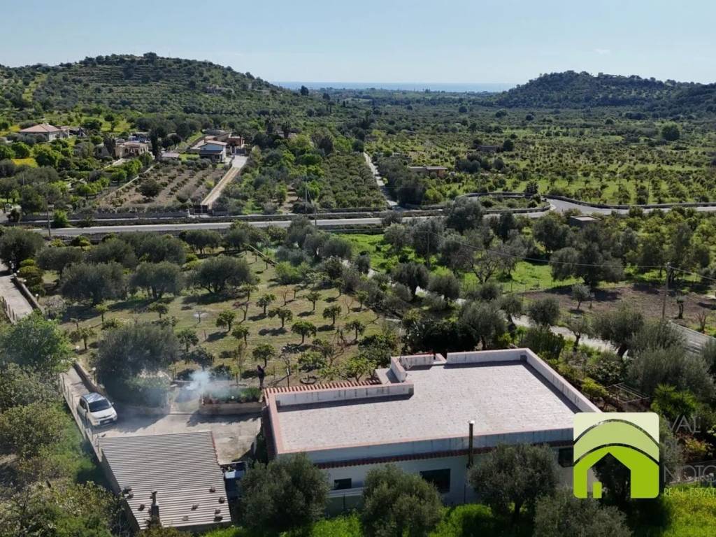 Villa a Noto in Contrada Gioi S.N.C. - Foto 4
