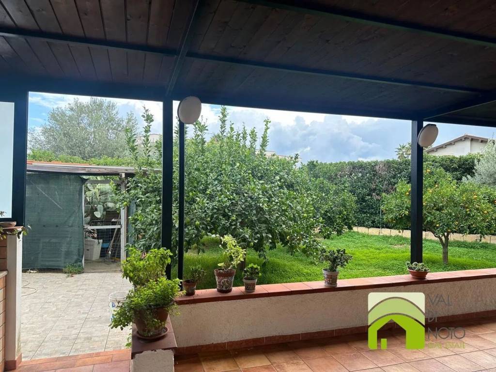 Villa a Noto in Lido Di Noto S.N.C. - Foto 4