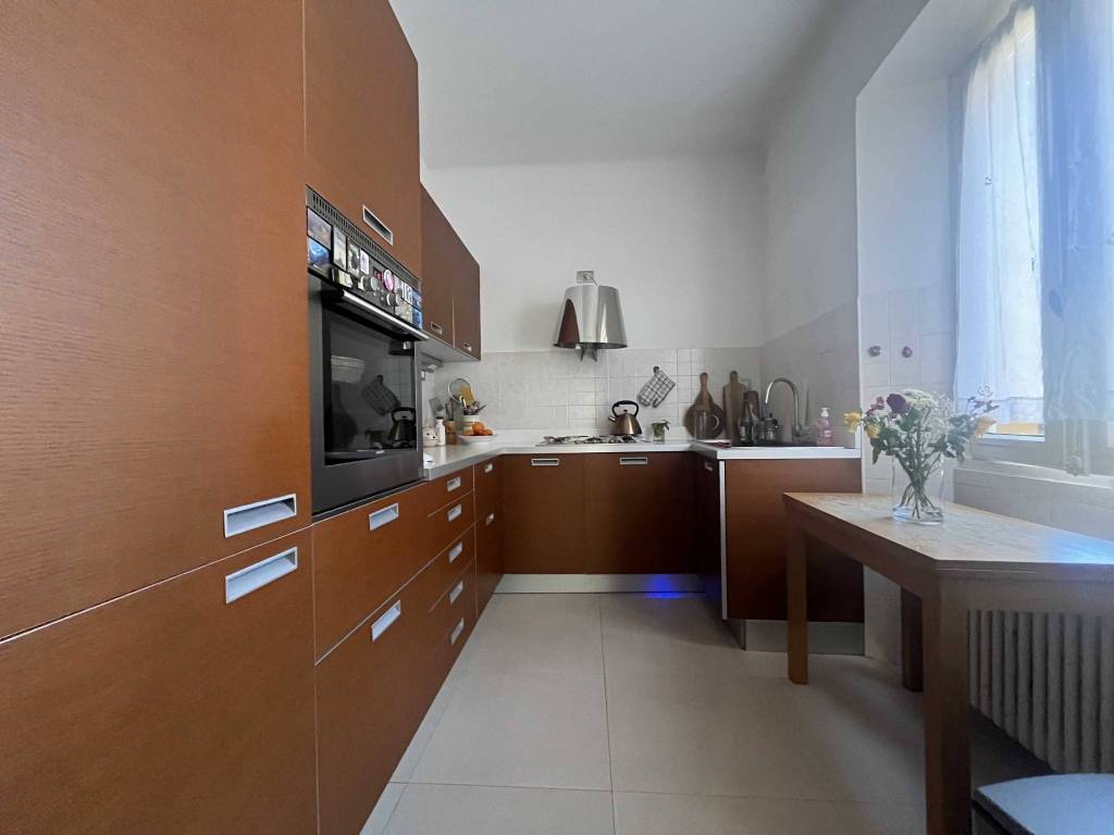 Appartamento a Sesto calende in Via Francesco Zutti - Foto 2