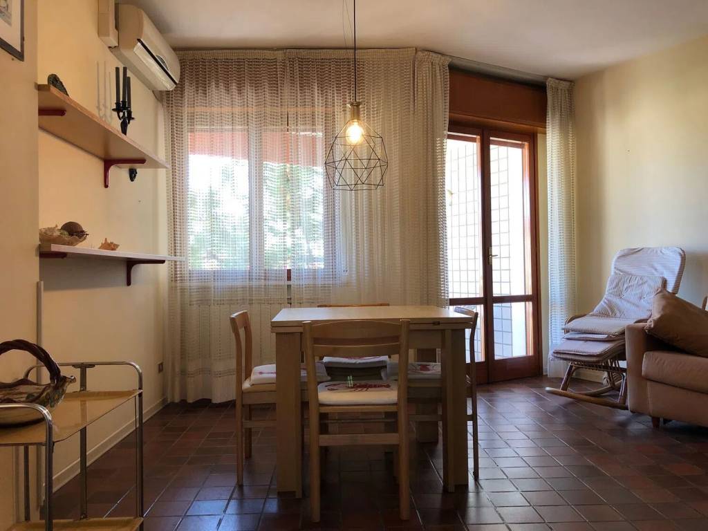 Appartamento a Riccione in Viale Santarosa - Foto 4