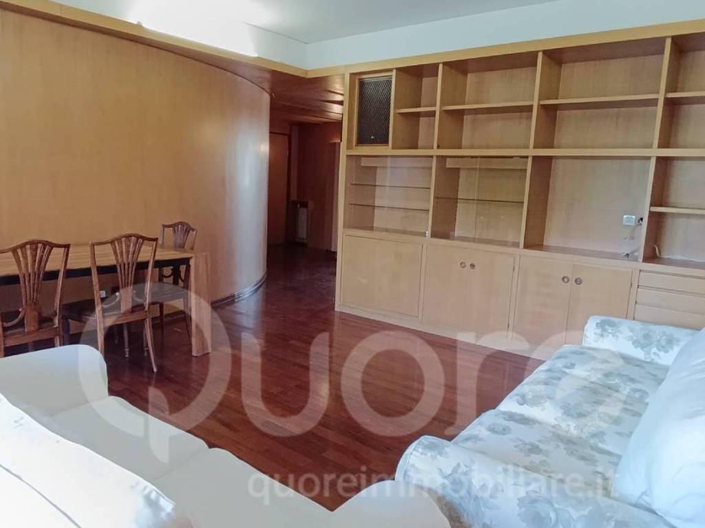 Appartamento a Udine in Via Carducci - Foto 4