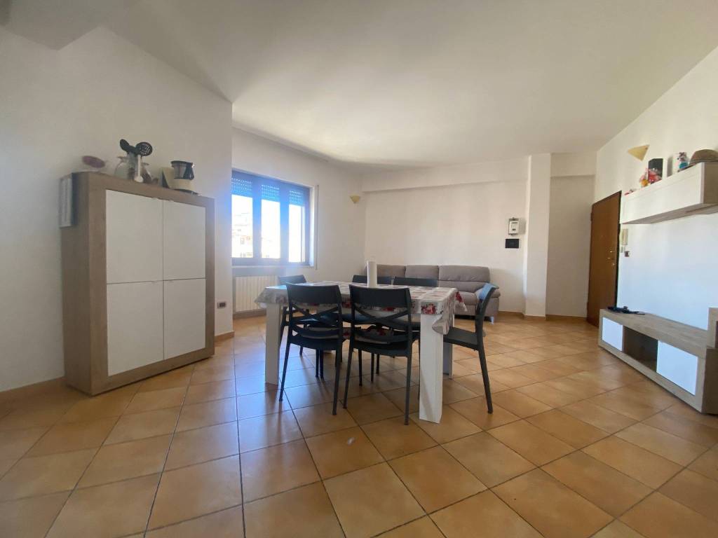 Appartamento a Brindisi in Via Lucio Strabone, 91 - Foto 4