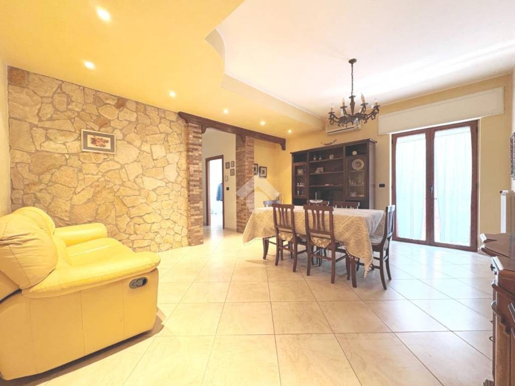 Appartamento a Barletta in Via Andria, 44 - Foto 2