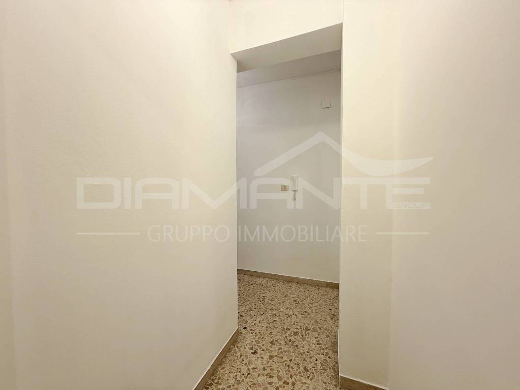 Appartamento a Catania in Via Ardizzone Gioeni, 5 - Foto 3