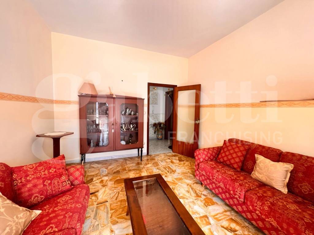 Appartamento a Angri in Via Zurlo, 10 - Foto 2