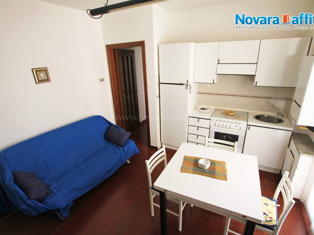 Appartamento a Novara in Via Ettore Perrone - Foto 2