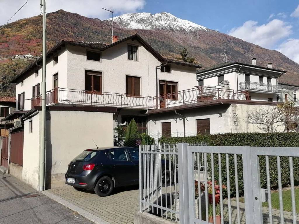 Villa a Tirano in Via Porta Milanese, 61 - Foto 4