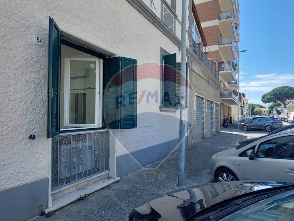 Immobile a Livorno in Via Giacomo Puccini, 6 - Foto 2