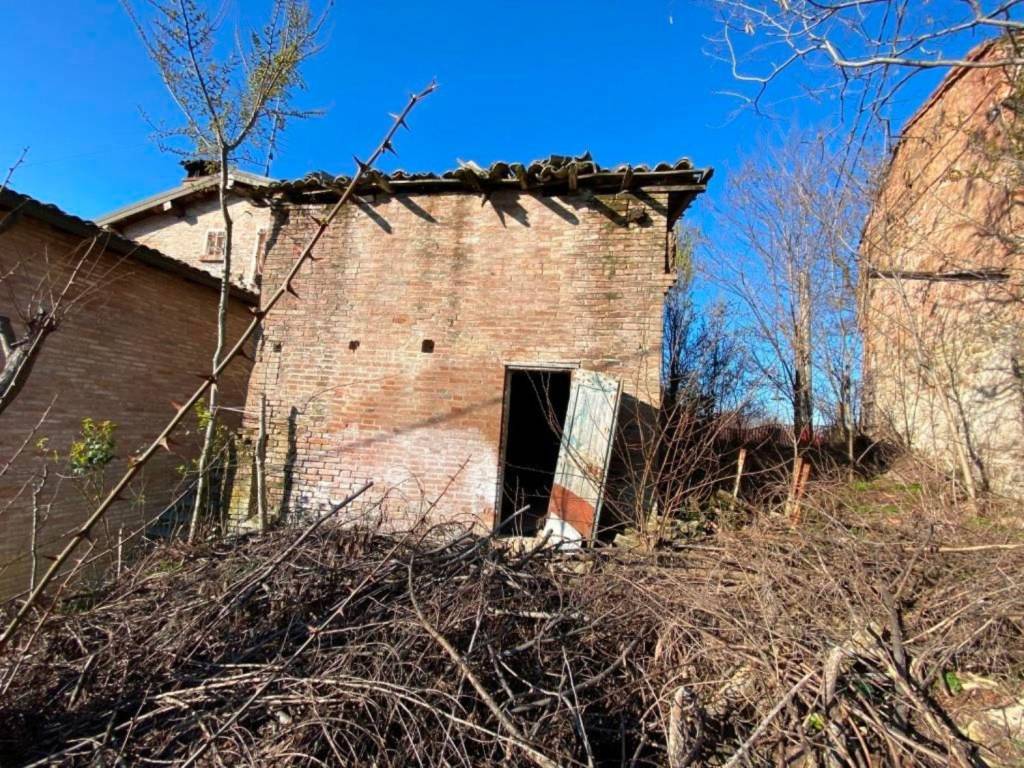 Rustico / casale a Castelvetro di modena in Via Sinistra Guerro s.n.c - Foto 2