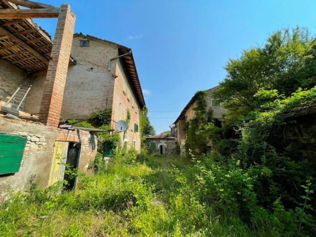 Rustico / casale a Castelvetro di modena in Via Sinistra Guerro s.n.c - Foto 2