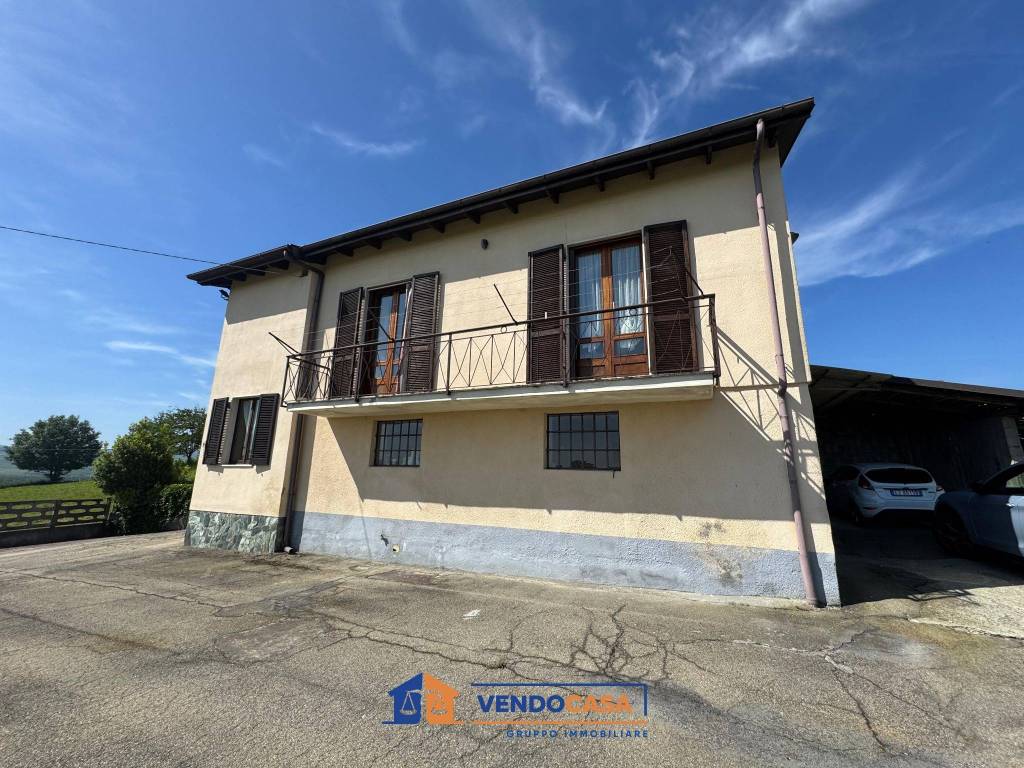 Villa a Nizza monferrato in Strada Bricco, 16 - Foto 4
